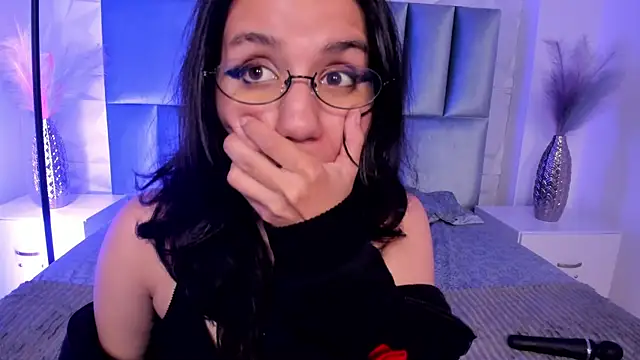 HollyPeachn Live XXX chat