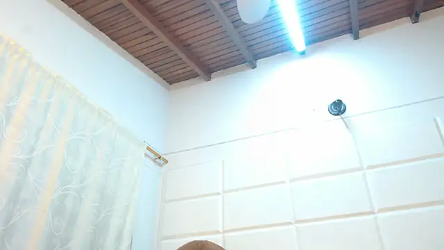 Chat XXX en directo de Miia_Rosee_