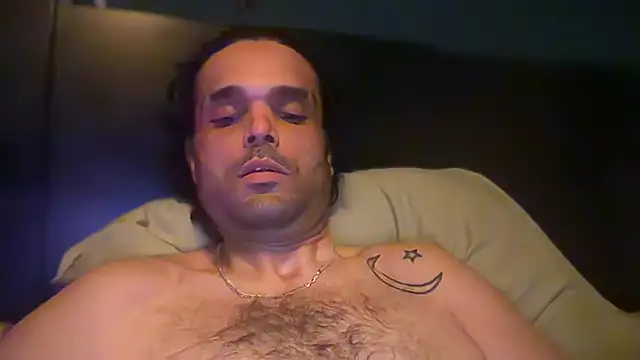 icebergslim281's Live XXX Chat