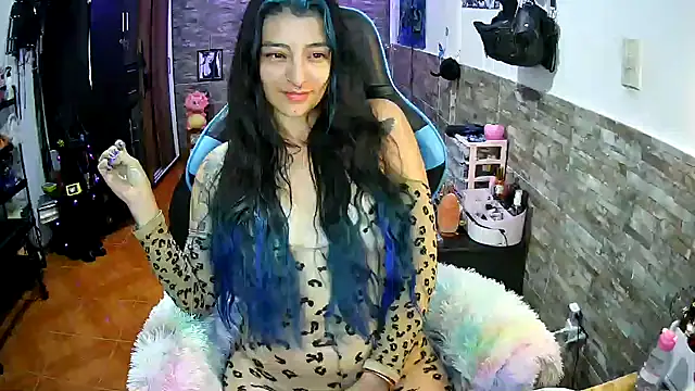 Chatroom XXX en direct de AngelaQueen_