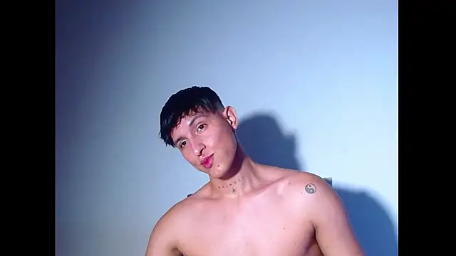 rowanbig Live XXX Chat