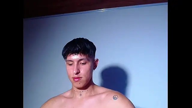 Živý XXX chat rowanbig