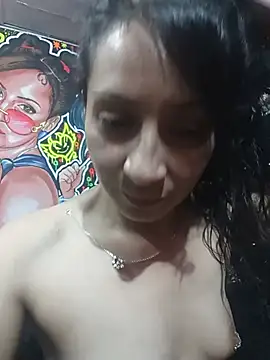 Madan_manyi Adlı Modelin Canlı XXX Sohbeti