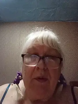 Alexia64231's Live XXX Chat