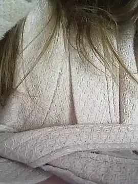 Živý XXX chat KattyLuuu