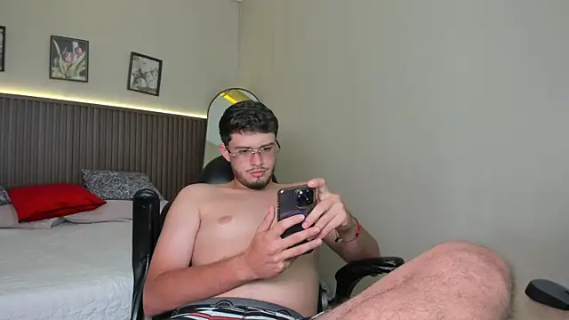 Chat +18 de Joan_Blake ao vivo