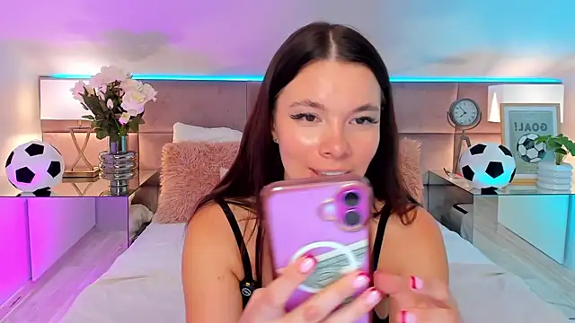 MiaMuse live XXX chat
