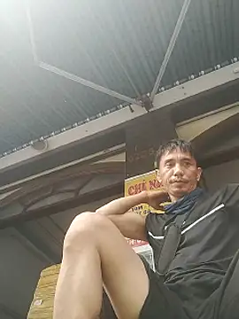 Chat XXX Live traiwe06