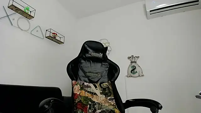 Jax_Nova Chat XXX live