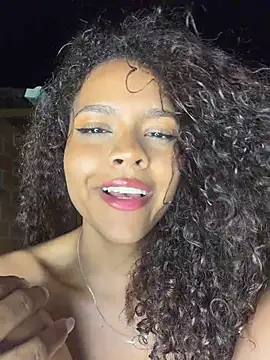 CurlyOopsieXXX's Live XXX Chat