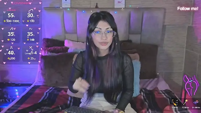 mia_devine_ Live XXX-Chat