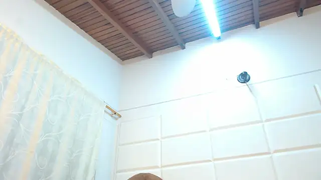 Miia_Rosee_ live XXX chat