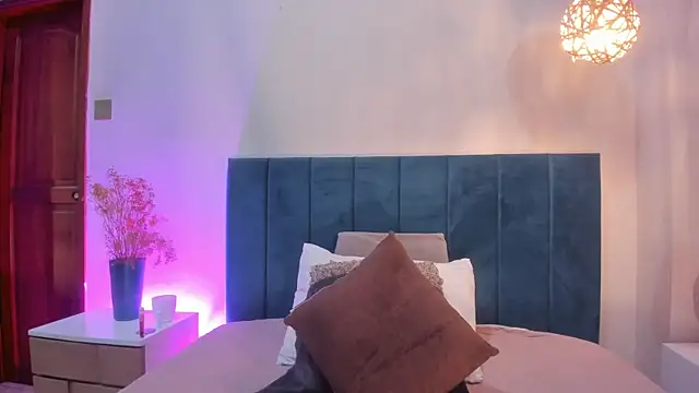 ValeryBlackk Adlı Modelin Canlı XXX Sohbeti