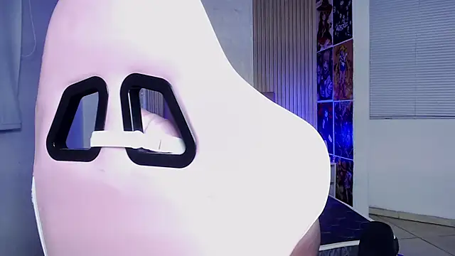 kittyhouse_hs' Live XXX Chat