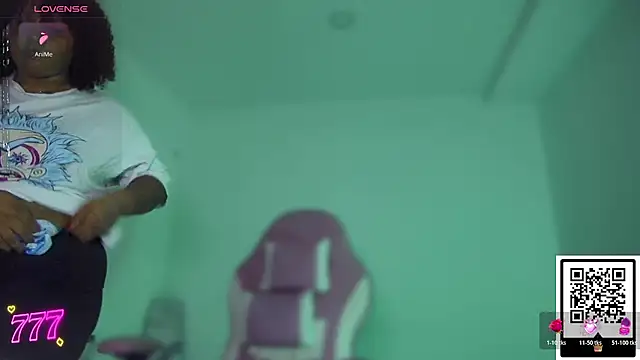Chat +18 de yera_sh ao vivo