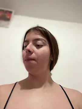 Cloew_Marz Live XXX-chat