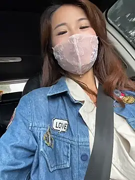 kiss_loo 即時 XXX 聊天