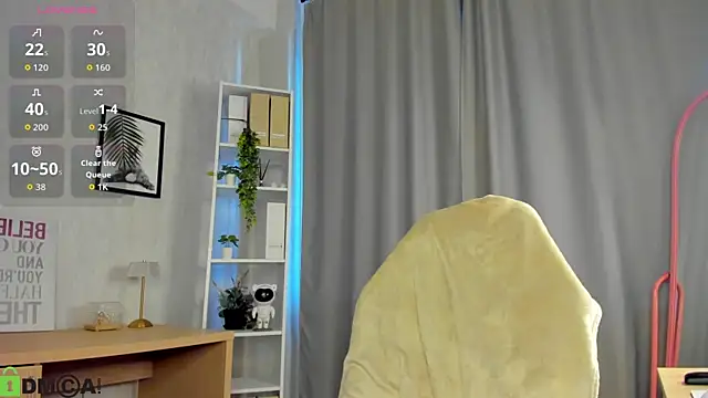 Онлайн чат XXX Nicole_Charm