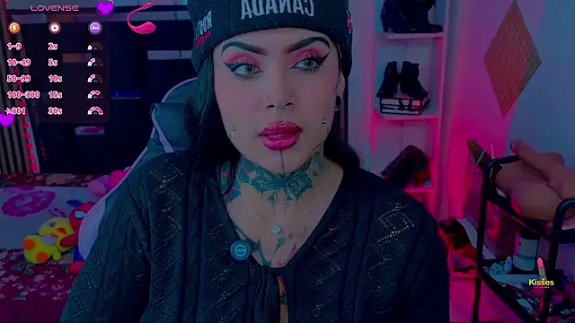 Chat +18 de LauriInk1 ao vivo