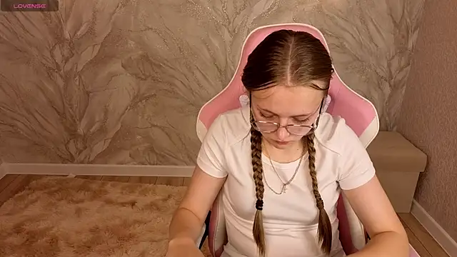 IdaRowe Live XXX-chat