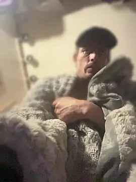 KBONE36 élő XXX-chatje