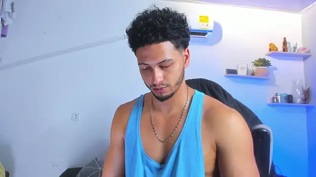 Онлайн чат XXX Kris_Khalifa69