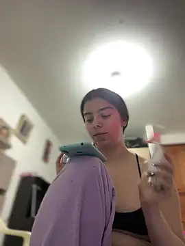 Cloew_Marz's Live XXX Chat