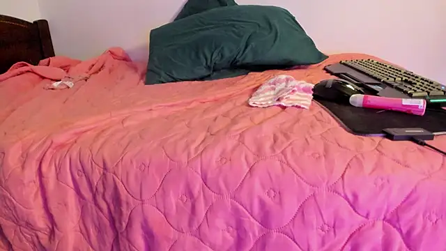 Lucy_Doll85's Live XXX Chat