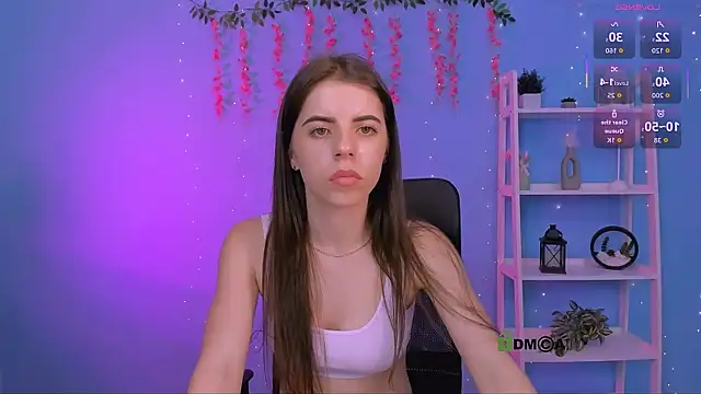 Show modela lyra_desire na web-kameri