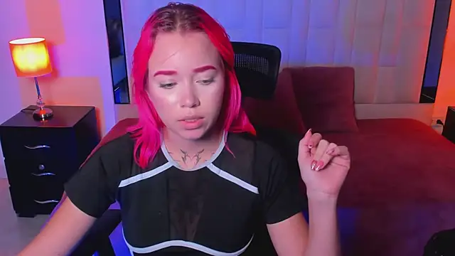 pinkiflame's Live XXX Chat