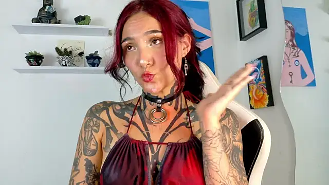 Онлайн чат XXX sara_queen10