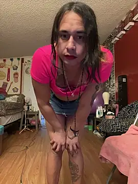 TranSexualJade95 Adlı Modelin Canlı XXX Sohbeti