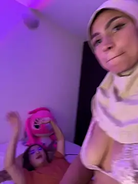 Darsha_Khemu XXX чат на живо