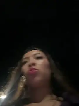 Chat XXX en directo de Itze_Mua