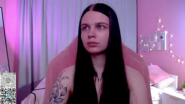 Chat XXX ao vivo de Michela_Fruet