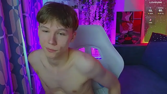 cuMte_boy Chat XXX in diretta