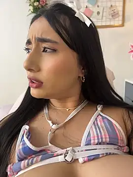 IvonneOwen's Live XXX Chat