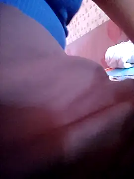 -Tara-aのライブXXXチャット