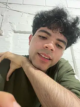 แชท XXX สดของ Axel-Mejia
