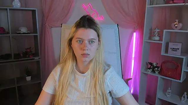 XXX chat uživo modela CelestineMauriac