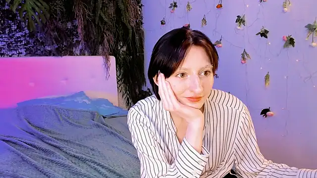 Kira__Cutie's Live XXX Chat