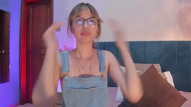 دردشة ValeryBlackk الجنسية المباشرة