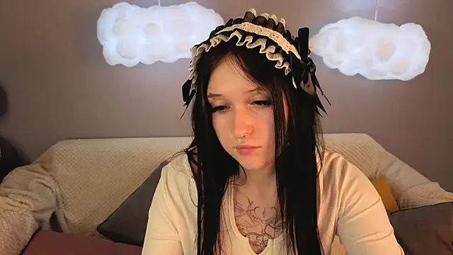 Emma-Blissa Adlı Modelin Canlı XXX Sohbeti
