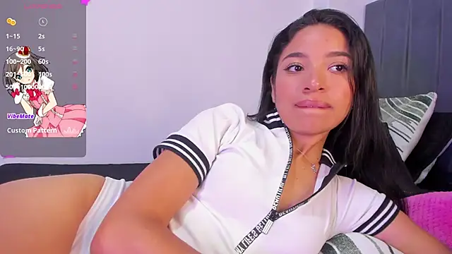 lillielover16's Live XXX Chat