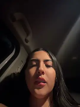 I_AM_SOPHIE_ Chat XXX in diretta