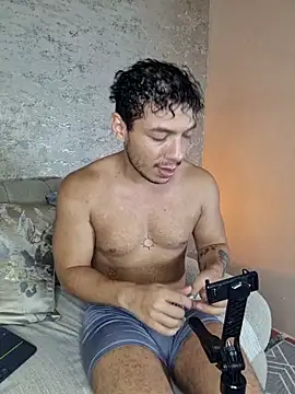OliverWyse Live XXX Chat