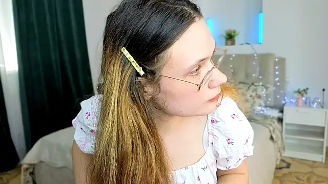 دردشة Little_humster الجنسية المباشرة