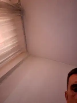 Lawrence067n Live XXX chat