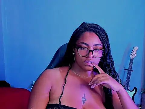 Kinkylattys – Live XXX-chat