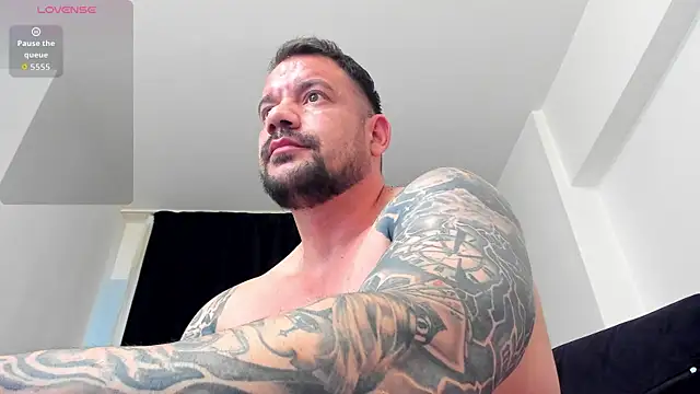 Živý XXX chat musclemonster31
